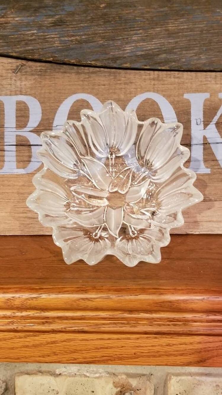 Vintage Mikasa Tulips Satin Glass Serving Bowl 7" Clear Frosted Crystal Dish